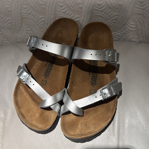 Birkenstock Mayari thong sandals size 37 in silverr - Picture 3 of 5